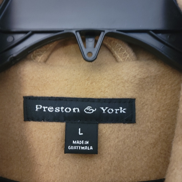 Coat - Picture 2 of 5